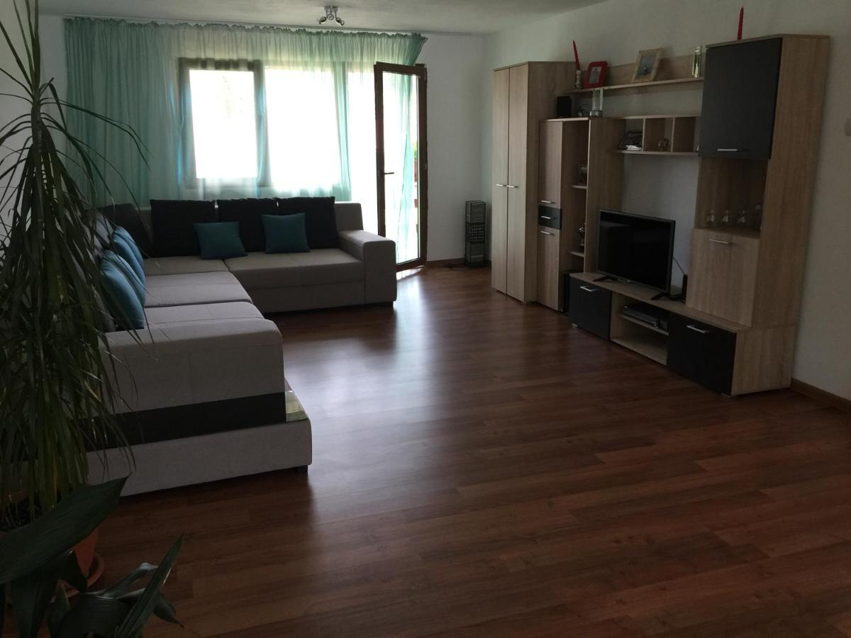 Casa Elena Eselnita Otel Dış mekan fotoğraf