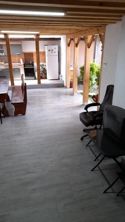 Casa Elena Eselnita Otel Dış mekan fotoğraf