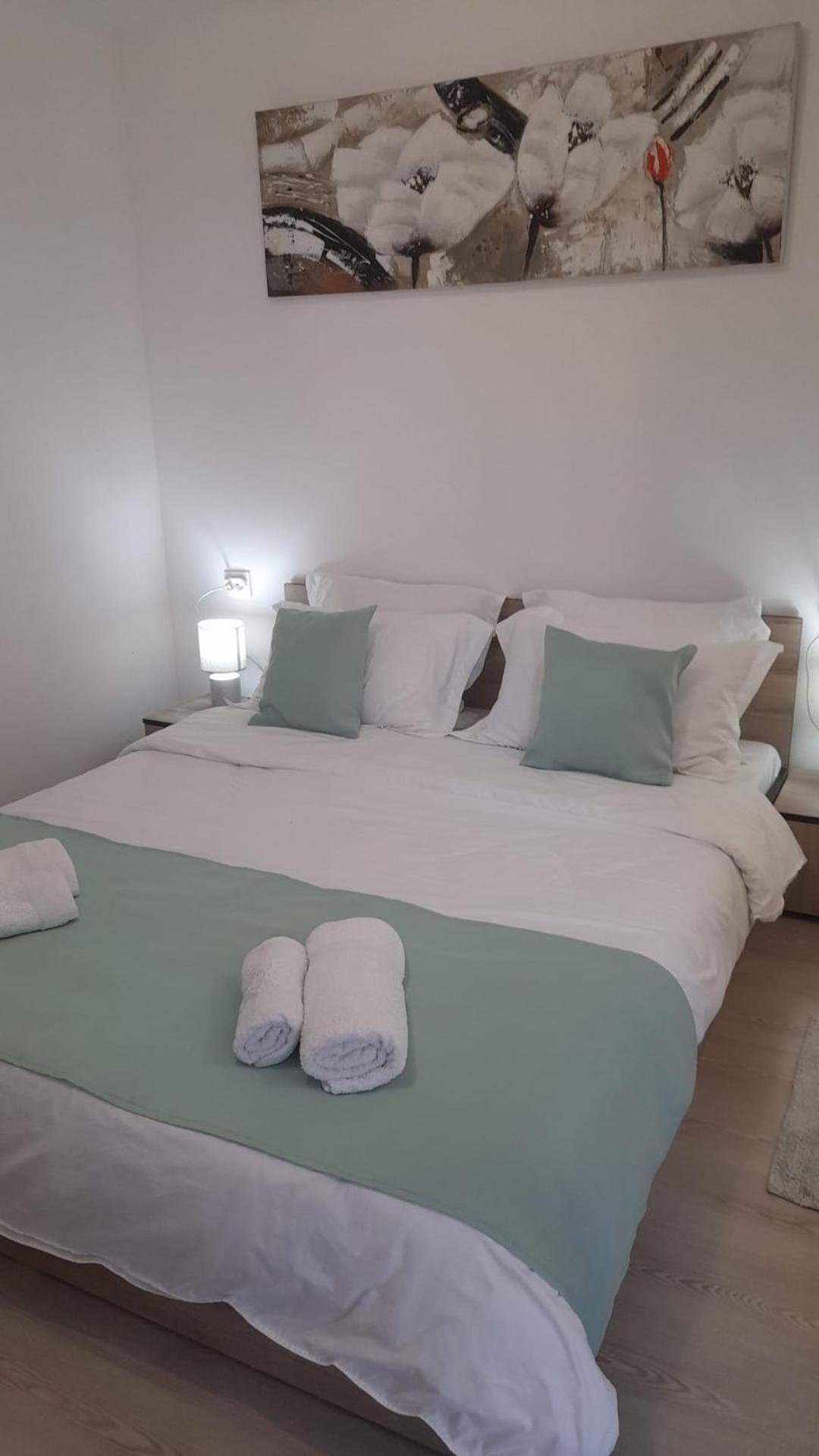 Casa Elena Eselnita Otel Dış mekan fotoğraf