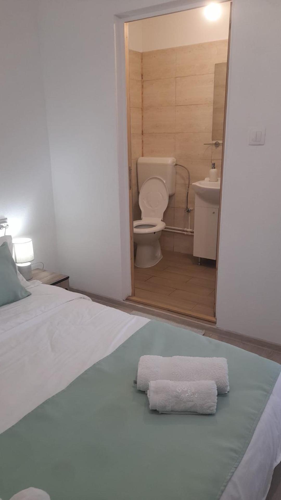 Casa Elena Eselnita Otel Dış mekan fotoğraf